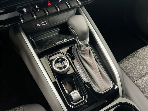 New 2026 Chevrolet Colorado Z71 image 17