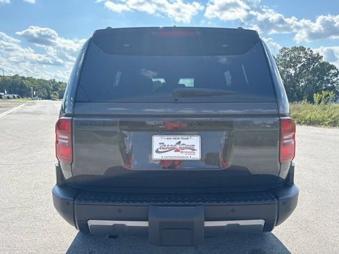 Used 2025 Toyota Land Cruiser w/ Premium Package AWD/4WD image 6