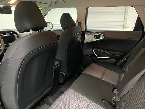 Used 2024 Kia Soul LX w/ Option Group 015 image 11