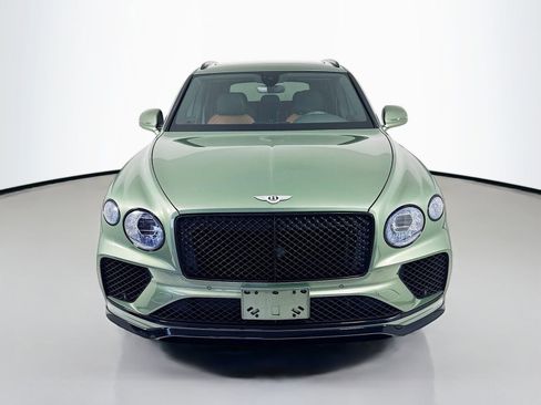 Used 2021 Bentley Bentayga AWD/4WD image 8