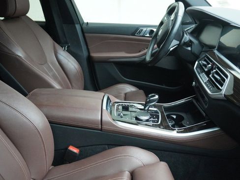 Used 2021 BMW X5 xDrive45e w/ Premium Package AWD/4WD image 10