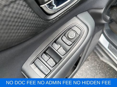 Used 2024 Subaru Outback Premium AWD/4WD image 13