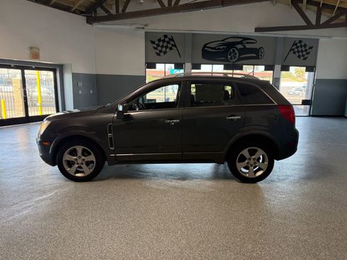 Used 2013 Chevrolet Captiva Sport LTZ image 4