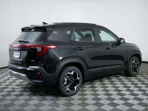 New 2026 Kia Seltos S AWD/4WD image 9