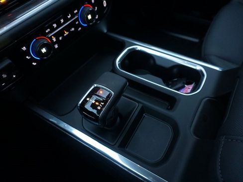 New 2026 Chevrolet Silverado 1500 LTZ w/ Z71 Off-Road Package image 16