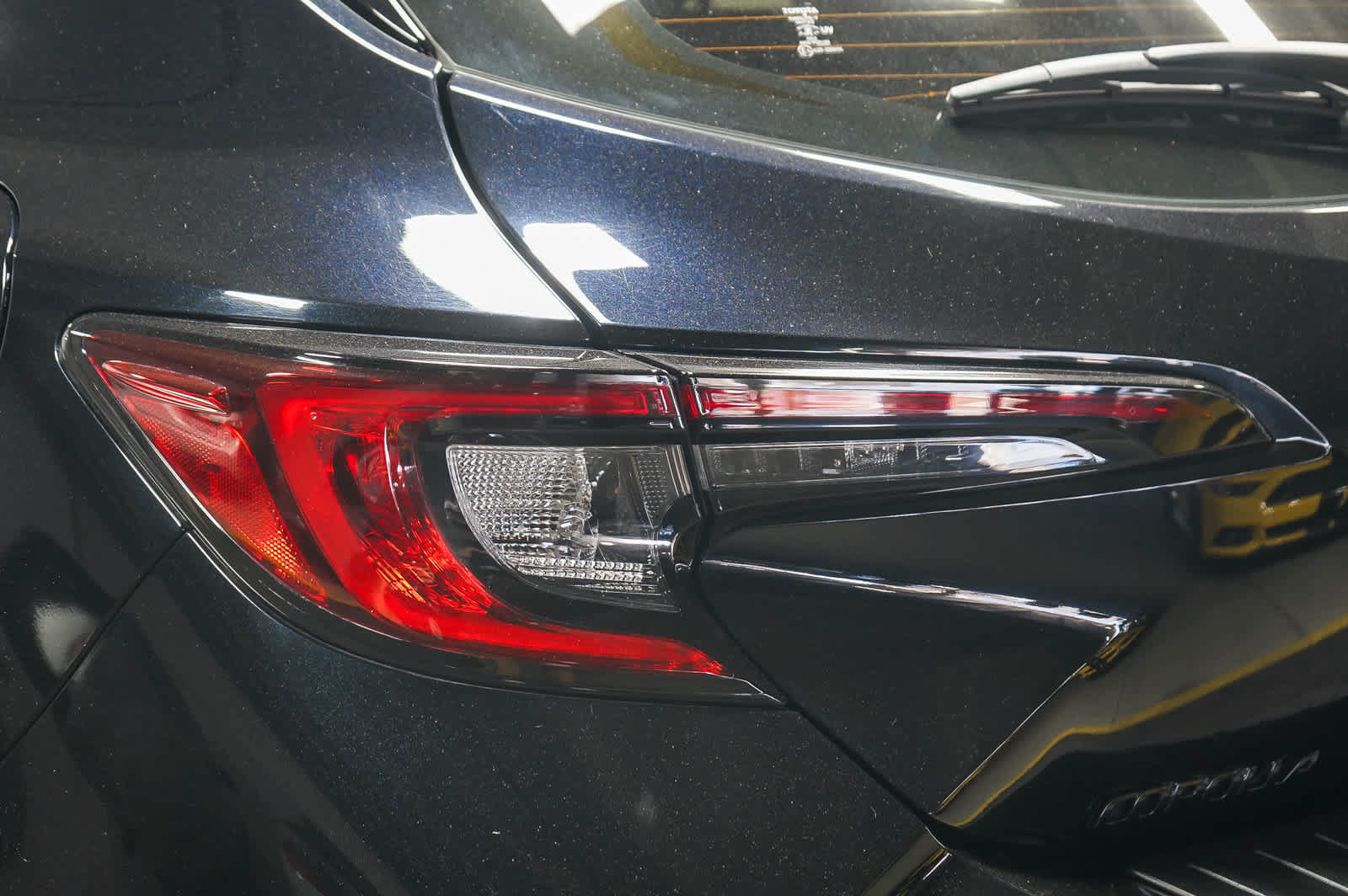 Certified 2023 Toyota Corolla SE w/ SE Premium Package FWD image 8