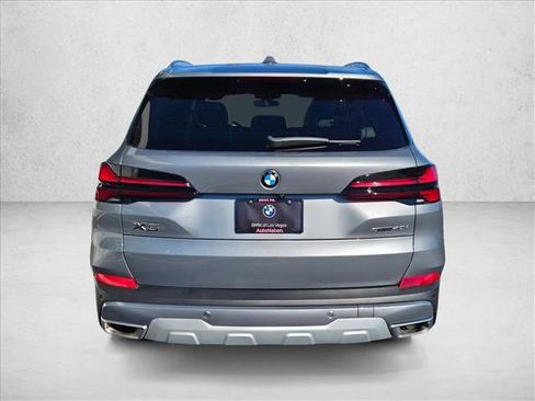 Used 2024 BMW X5 sDrive40i w/ Executive Package image 7