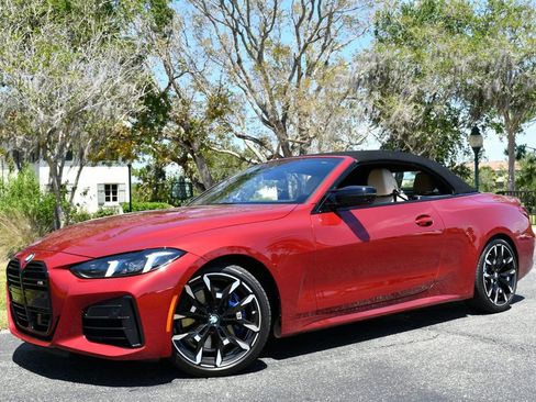 Used 2025 BMW M440i Convertible RWD image 2