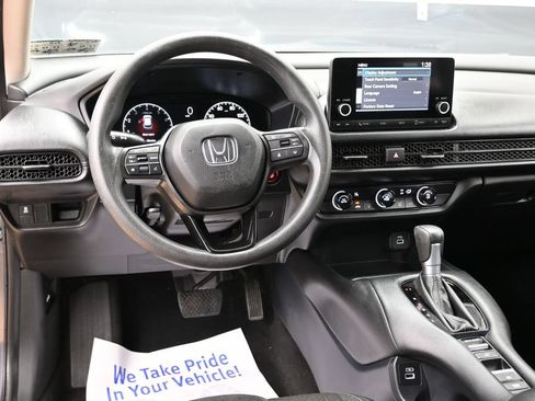 Used 2023 Honda HR-V LX image 30
