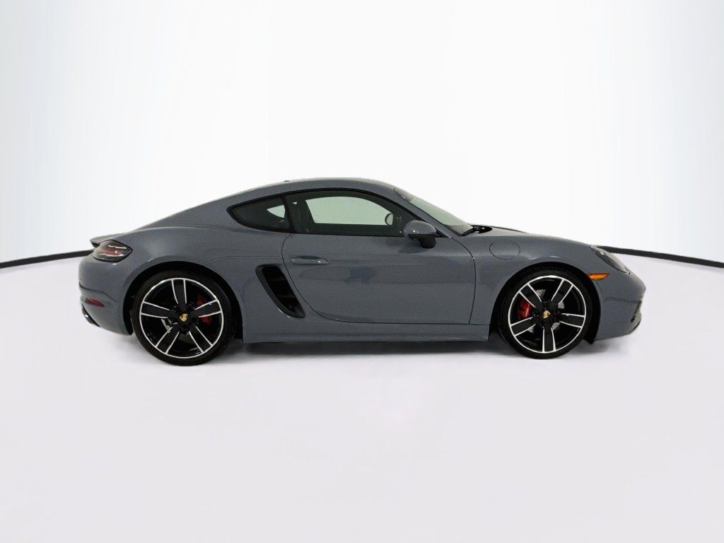 Certified 2024 Porsche 718 Cayman S RWD image 8