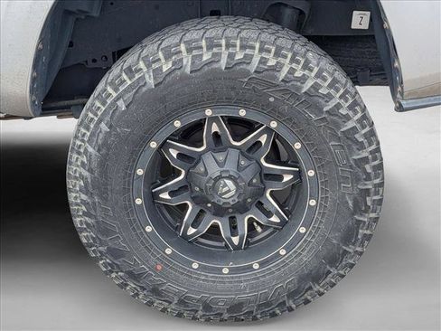 Used 2020 Toyota Tacoma SR w/ SR Convenience Package RWD image 10