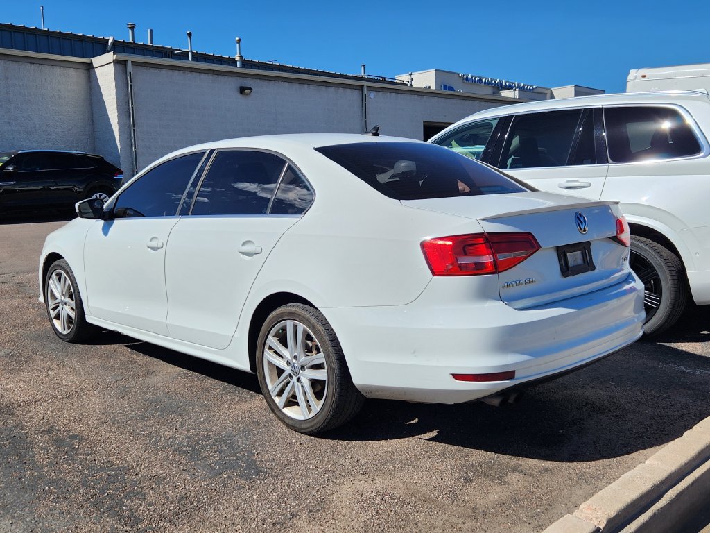 Used 2015 Volkswagen Jetta SEL FWD image 6