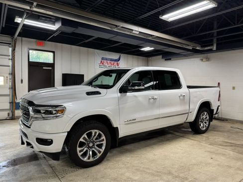 Certified 2022 RAM 1500 Limited image 1