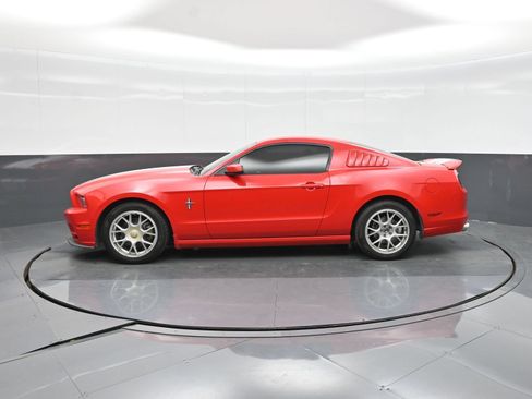 Used 2013 Ford Mustang Premium w/ Electronics Pkg RWD image 11