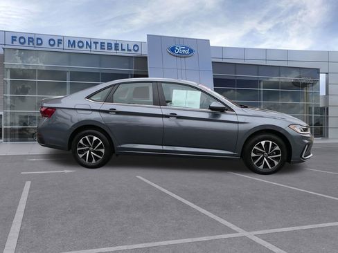 Used 2025 Volkswagen Jetta S FWD image 2