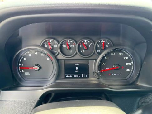 Used 2024 Chevrolet Silverado 2500 Custom w/ Custom Value Package AWD/4WD image 12