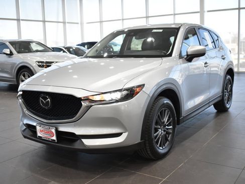 Used 2021 MAZDA CX-5 Touring w/ Touring Preferred SV Package image 7