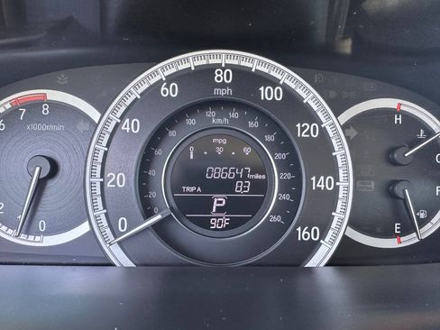 Used 2016 Honda Accord LX image 22