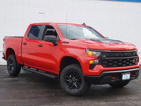 New 2026 Chevrolet Silverado 1500 Custom Trail Boss AWD/4WD image 3