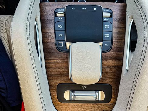 New 2026 Mercedes-Benz GLS 450 4MATIC image 21