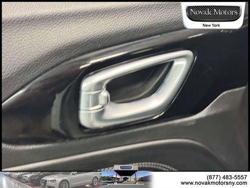 Used 2023 Jeep Compass High Altitude AWD/4WD image 14