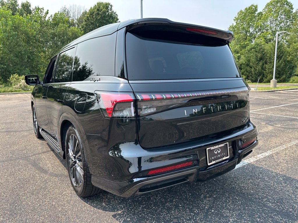New 2027 INFINITI QX80 Autograph AWD/4WD image 3