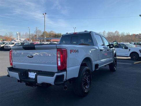 New 2026 Ford F250 XL image 5