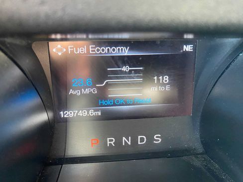 Used 2019 Ford Mustang GT Premium RWD image 8
