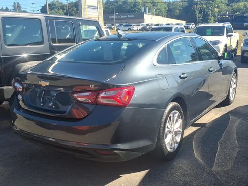 Used 2019 Chevrolet Malibu LT FWD image 4