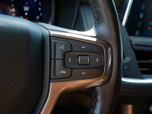 Used 2023 Chevrolet Suburban High Country AWD/4WD image 29
