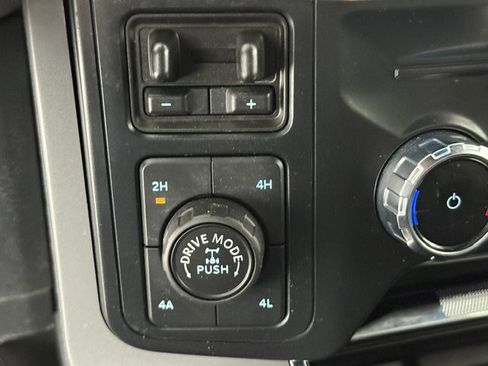 Used 2024 Ford F150 Lariat w/ Bed Utility Package AWD/4WD image 12