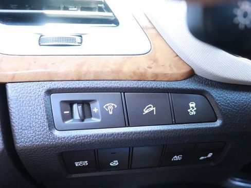 Used 2016 Hyundai Santa Fe Limited w/ Option Group 04 FWD image 27