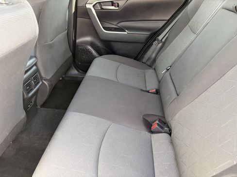 Used 2023 Toyota RAV4 XLE AWD/4WD image 13