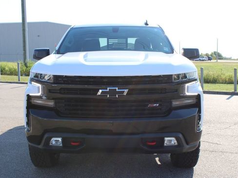 Used 2021 Chevrolet Silverado 1500 LT Trail Boss w/ Convenience Package II AWD/4WD image 4