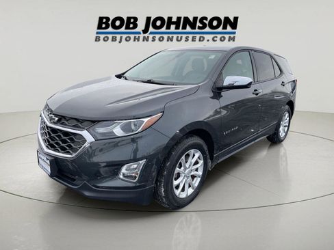 Used 2019 Chevrolet Equinox LS w/ LPO, Chrome Package image 3