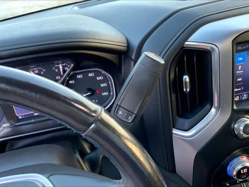Used 2020 GMC Sierra 1500 SLT image 16