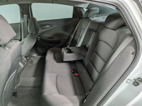 Used 2022 Chevrolet Malibu LT image 27