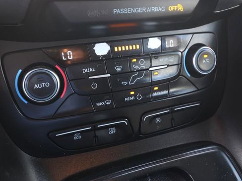 Used 2019 Ford Transit Connect XL FWD image 20