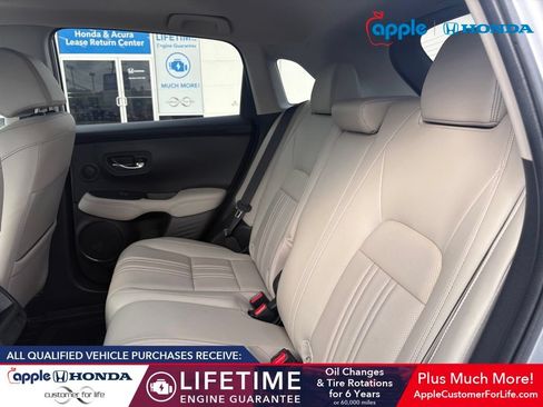 Used 2023 Honda HR-V EX-L image 5