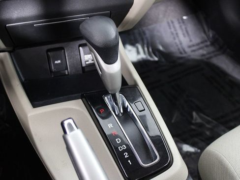 Used 2013 Honda Civic LX image 15