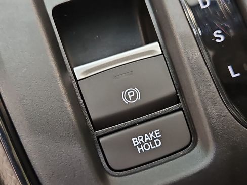 Certified 2025 Honda CR-V EX-L image 34