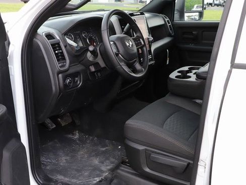 New 2025 RAM 2500 Tradesman AWD/4WD image 12