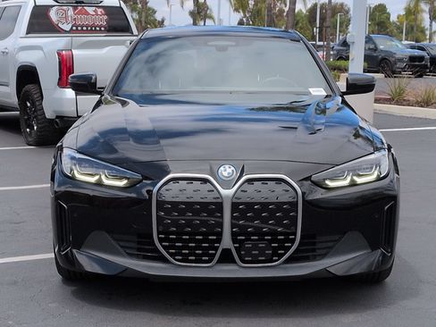 Used 2023 BMW i4 eDrive35 RWD image 3