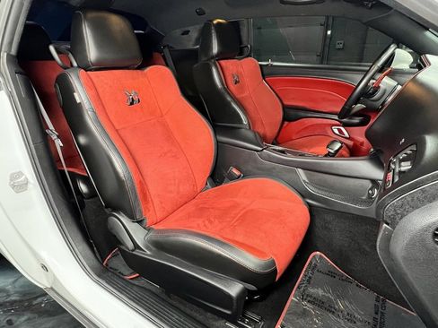 Used 2021 Dodge Challenger R/T Scat Pack w/ Dynamics Package image 3