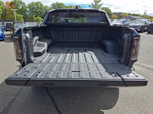 Used 2026 GMC Hummer EV 4x4 Crew Cab w/ Carbon Fiber Edition Package image 31