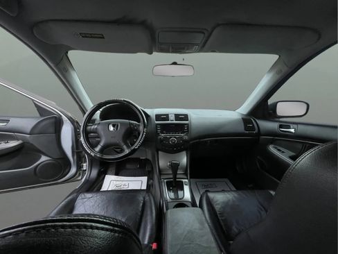 Used 2004 Honda Accord EX image 11