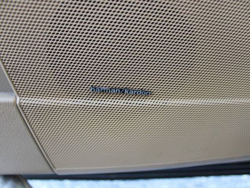 Used 2013 Mercedes-Benz S 550 4MATIC image 53