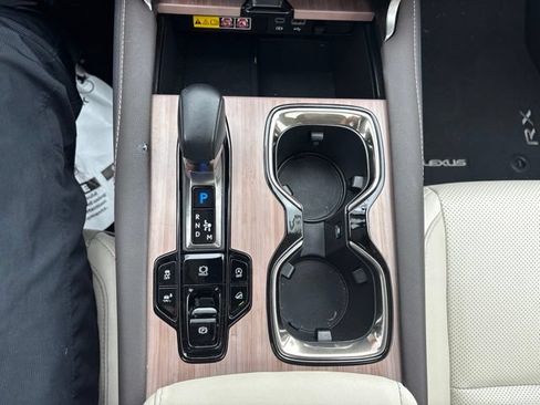 Used 2023 Lexus RX 350 Premium w/ Accessory Package (Z1) AWD/4WD image 20