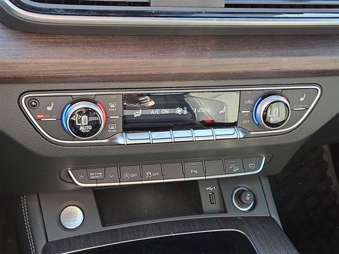 Used 2025 Audi Q5 2.0T Premium Plus w/ Premium Plus Package image 22