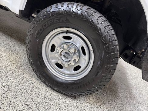 Used 2022 Ford F350 XL w/ Power Equipment Group image 70